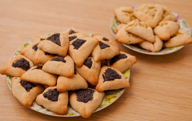 Purim Gebäck zu Purim: Hamantaschen mit Mohn