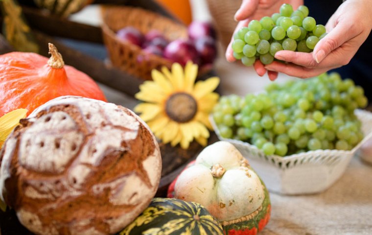 Brot auf Erntedank-Altar